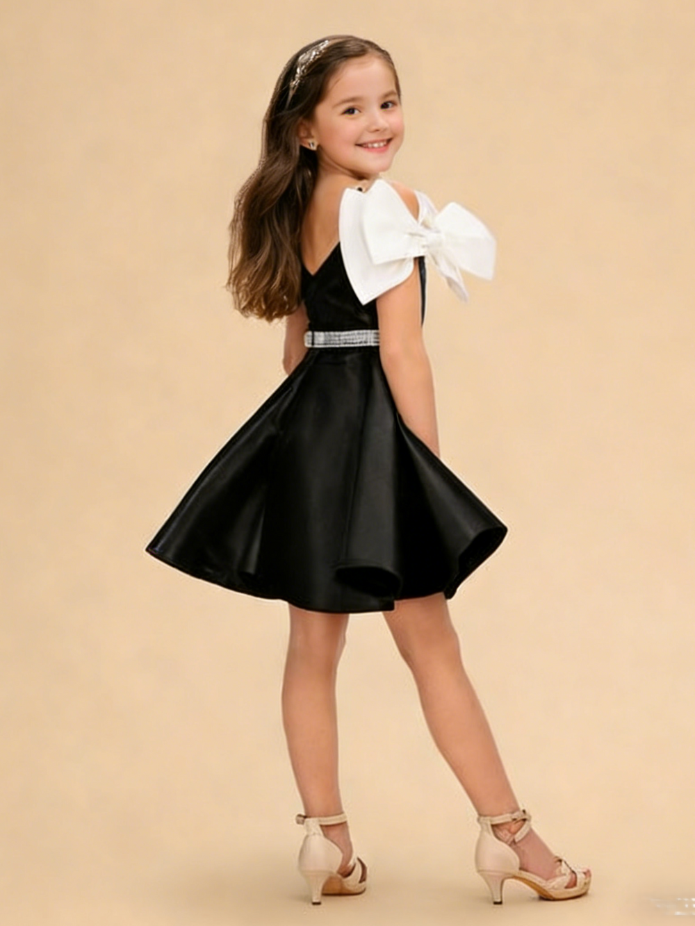 A-Line Flower Girl Dresses Satin Birthday Dresses Off-the-Shoulder Bow Sleeves Knee Length Party Dresses With Rhinestone Waist Belt
