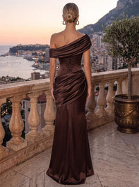 Sheath/Column Evening Dresses Ruched Satin Detachable Strapless Floor-Length Formal Dress Wedding Guest