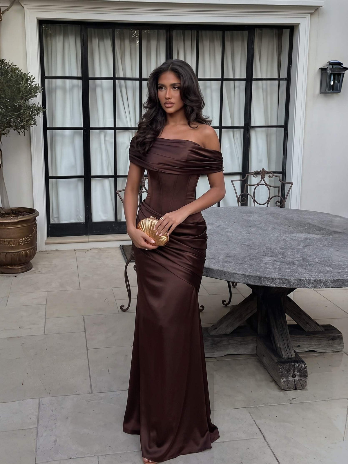 Sheath/Column Evening Dresses Ruched Satin Detachable Strapless Floor-Length Formal Dress Wedding Guest