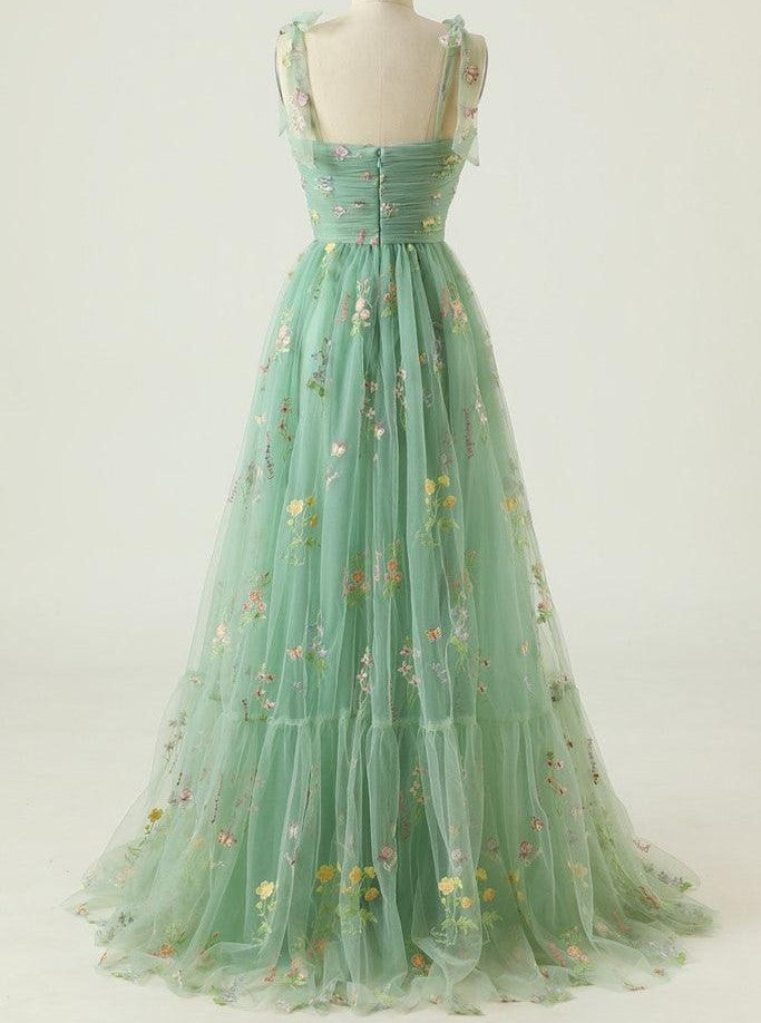 A-Line/Princess Green Floral Prom Dresses Tulle Spaghetti Straps Long Formal Dresses with Floral Emboridary