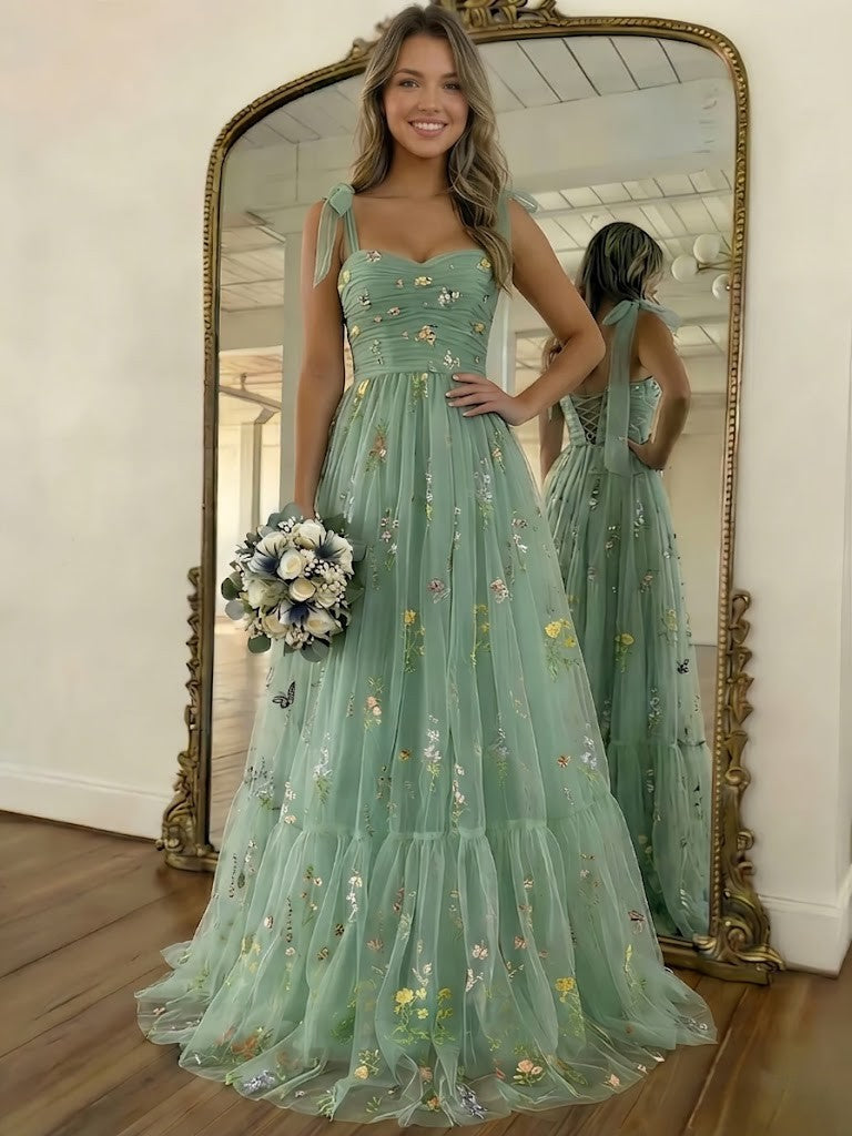 A-Line/Princess Green Floral Prom Dresses Tulle Spaghetti Straps Long Formal Dresses with Floral Emboridary