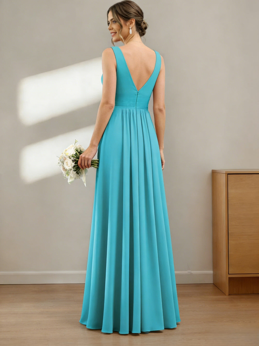 A Line/Princess Chiffon V-Neck Short Sleeves Floor-Length Bridesmaid Dresses
