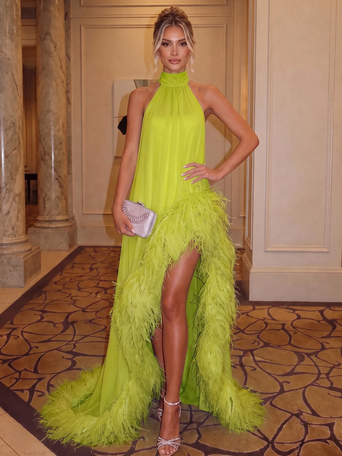 A-Line/Princess Chiffon Evening Dresses With Feather Fur Halter Neck Formal Dress With  Slit