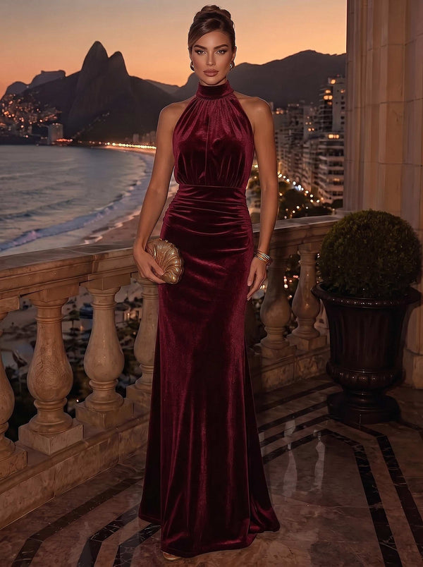 Sheath Evening Gown Elegant Dress Formal  Floor Length Sleeveless Velvet Christmas Halter Neck
