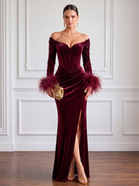 Sheath Velvet Evening Gown Floor Length Off The Shoulder V Neck Long Sleeves Elegant Formal Dress With Feather Fur High Slit