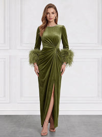 Sheath Velvet Evening Gown Floor Length Boat Neck Runched Long Sleeves Olive Green Elegant Formal Wedding Guest Dress With High Slit Feather Fur