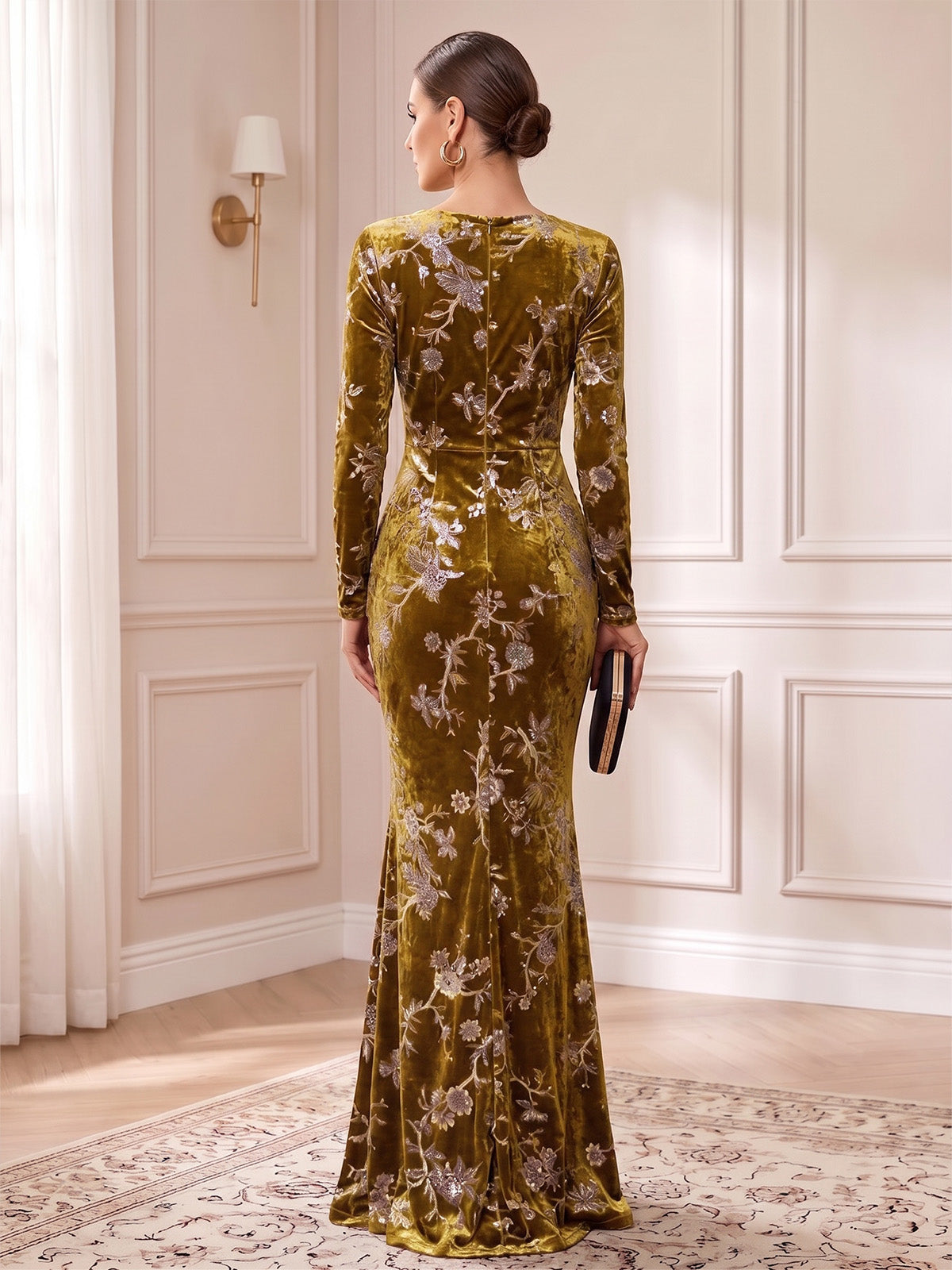 Sheath Velvet Evening Gown Floor Length Vintage Floral V Neck Runched Long Sleeves Brown Elegant Formal Wedding Guest Dress