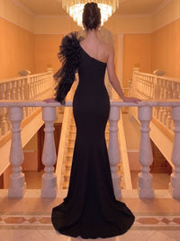 Mermaid Evening Dresses Black  Floor-Length One-Shoulder Long Sleeves Formal Dresses Wedding Guest With Organza Cascading Ruffles