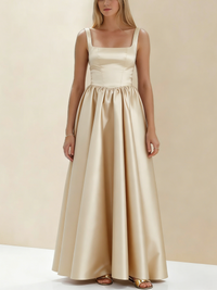 A-Line/Princess Black Prom Dress Square Neck Maxi Dress Sleeveless Floor-Length Formal Dresses with Back Bowknot