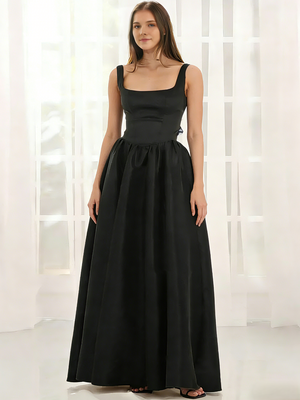 A-Line/Princess Black Prom Dress Square Neck Maxi Dress Sleeveless Floor-Length Formal Dresses with Back Bowknot
