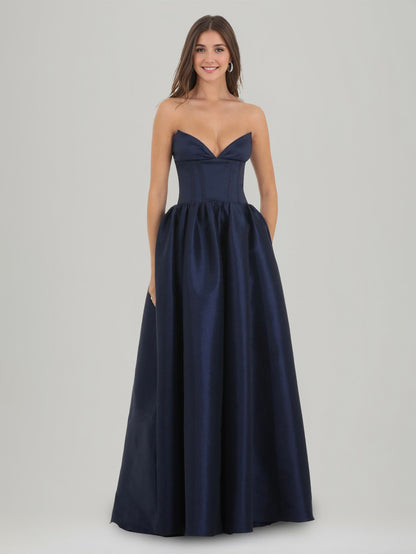 A-Line/Princess V-Neck Sleeveless Floor-Length Pleats Evening Dresses