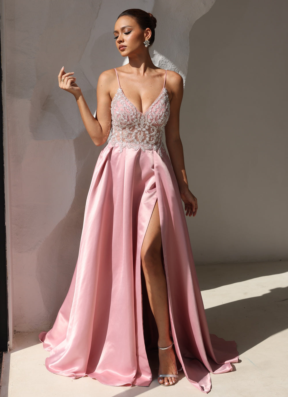 A Line Prom Dress Spaghetti Straps Formal Sequins Dresses Floor Length Satin Side Split Appliques