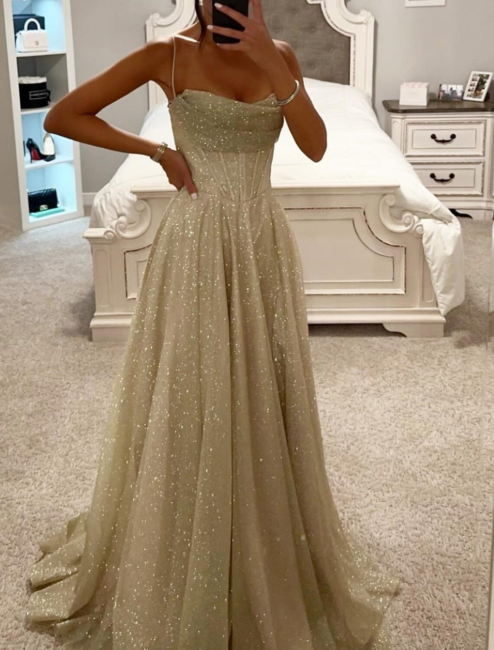 A-Line Gold Prom Dresses Glittering Dress Formal Evening Party Sweep / Brush Train Sleeveless Spaghetti Straps Tulle with Glitter Slit