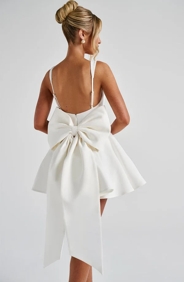 A Line/Princess Christmas Party Dresses Cocktail Short/Mini Spaghetti Straps Sleeveless With Detachable Bow Homecoming