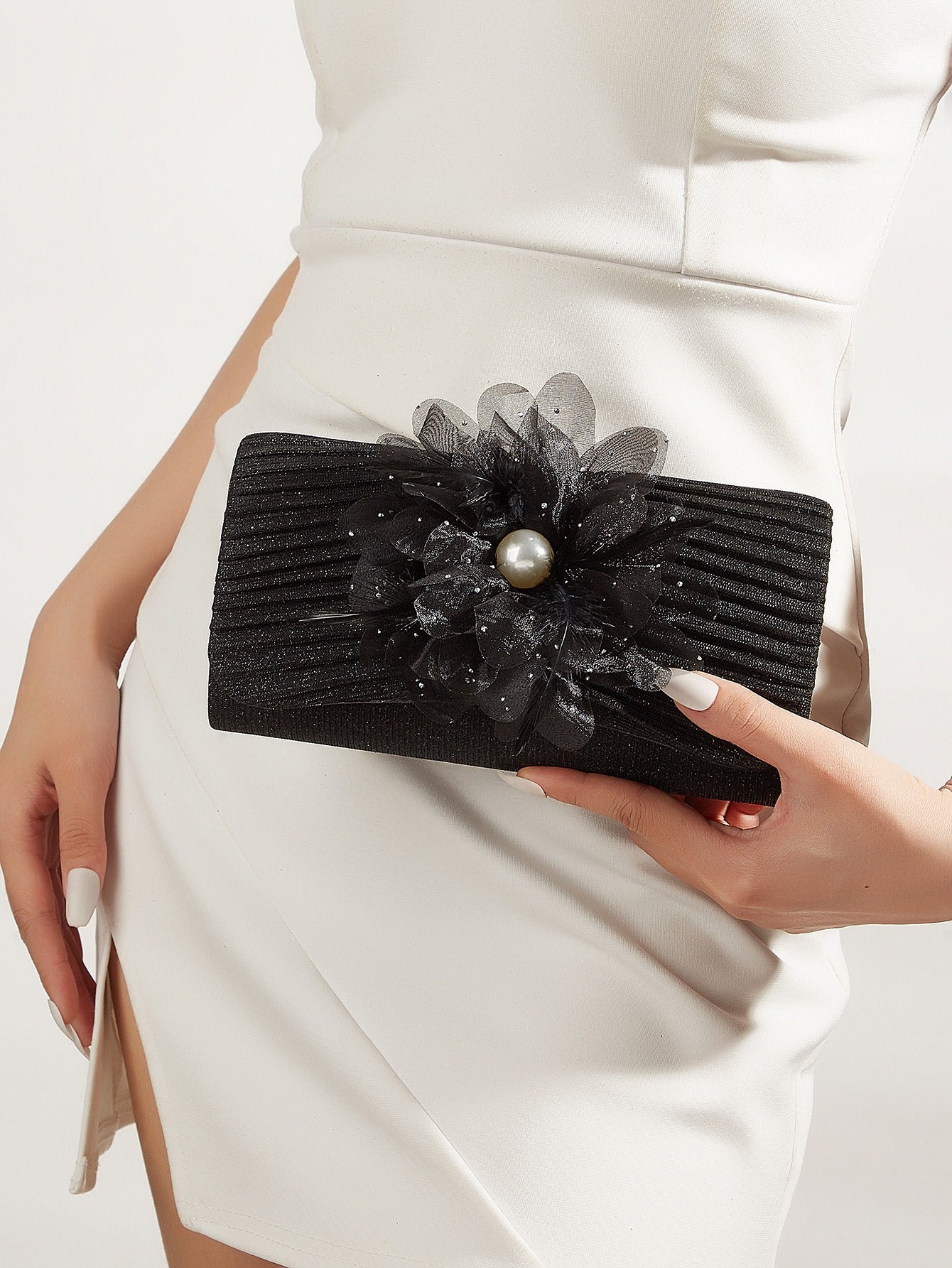 Elegant Shoulder Bag with Chain Strap & Flower for Cocktail, Wedding & Formal Events