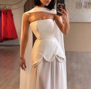 Sheath/Column Elegant Evening Dress Off Shoulder Sleeveless Floor Length Formal Wedding Dress with Pearls