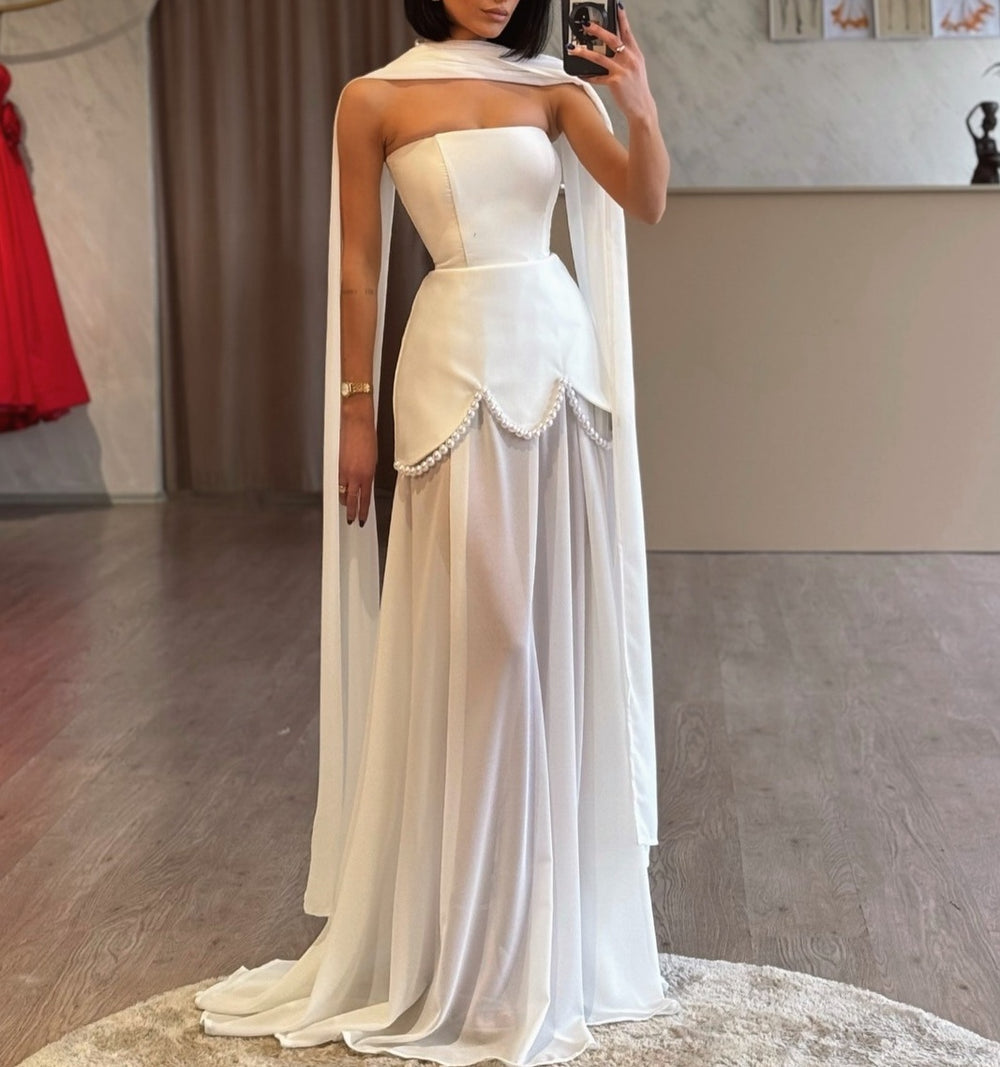 Sheath/Column Elegant Evening Dress Off Shoulder Sleeveless Floor Length Formal Wedding Dress with Pearls
