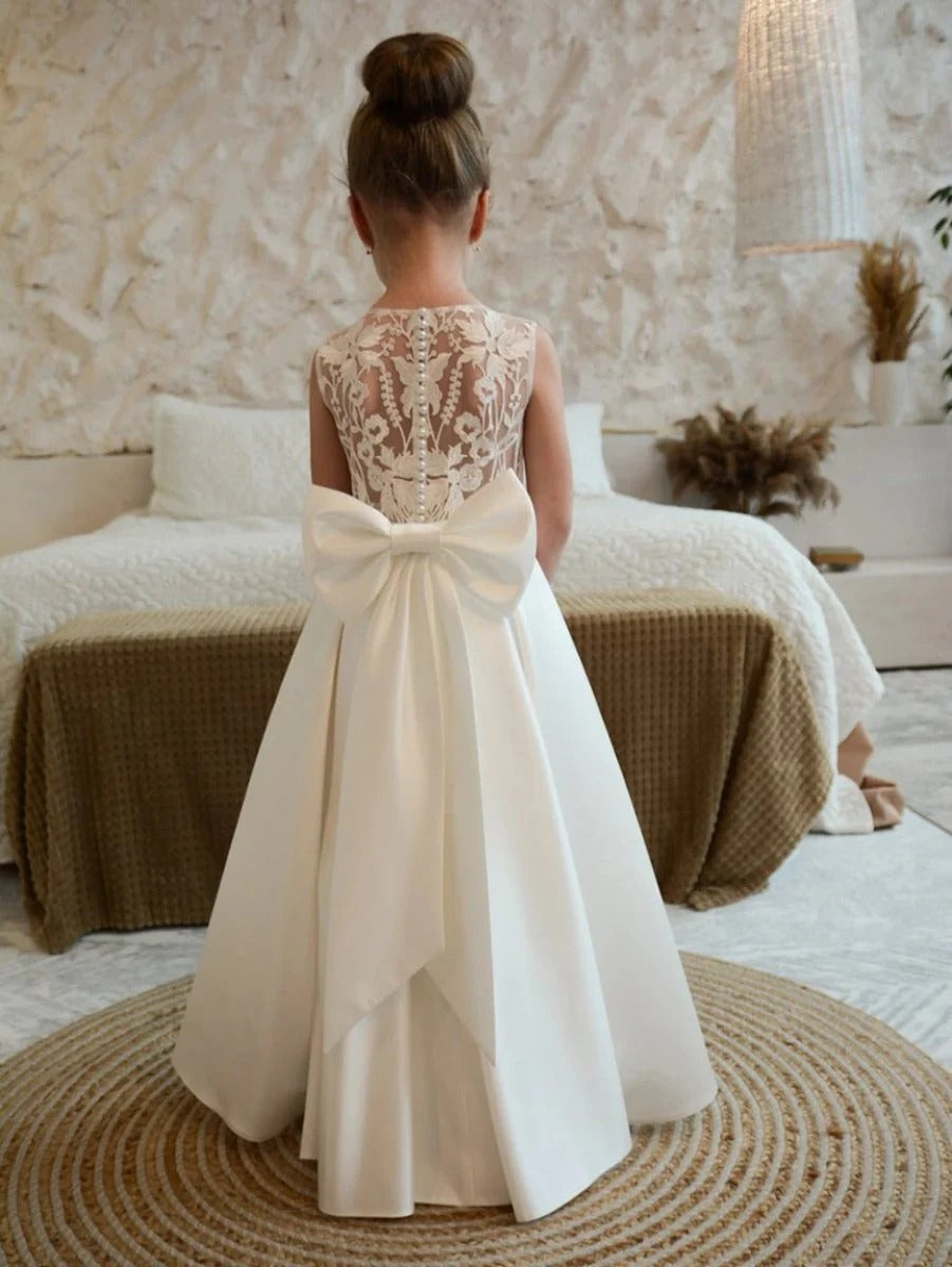 A-Line/Princess Flower Girl Dresses Satin Birthday Dresses Scoop Neck Sleeveless Floor-Length Back Appliques Party Dresses with Pearl & Bow