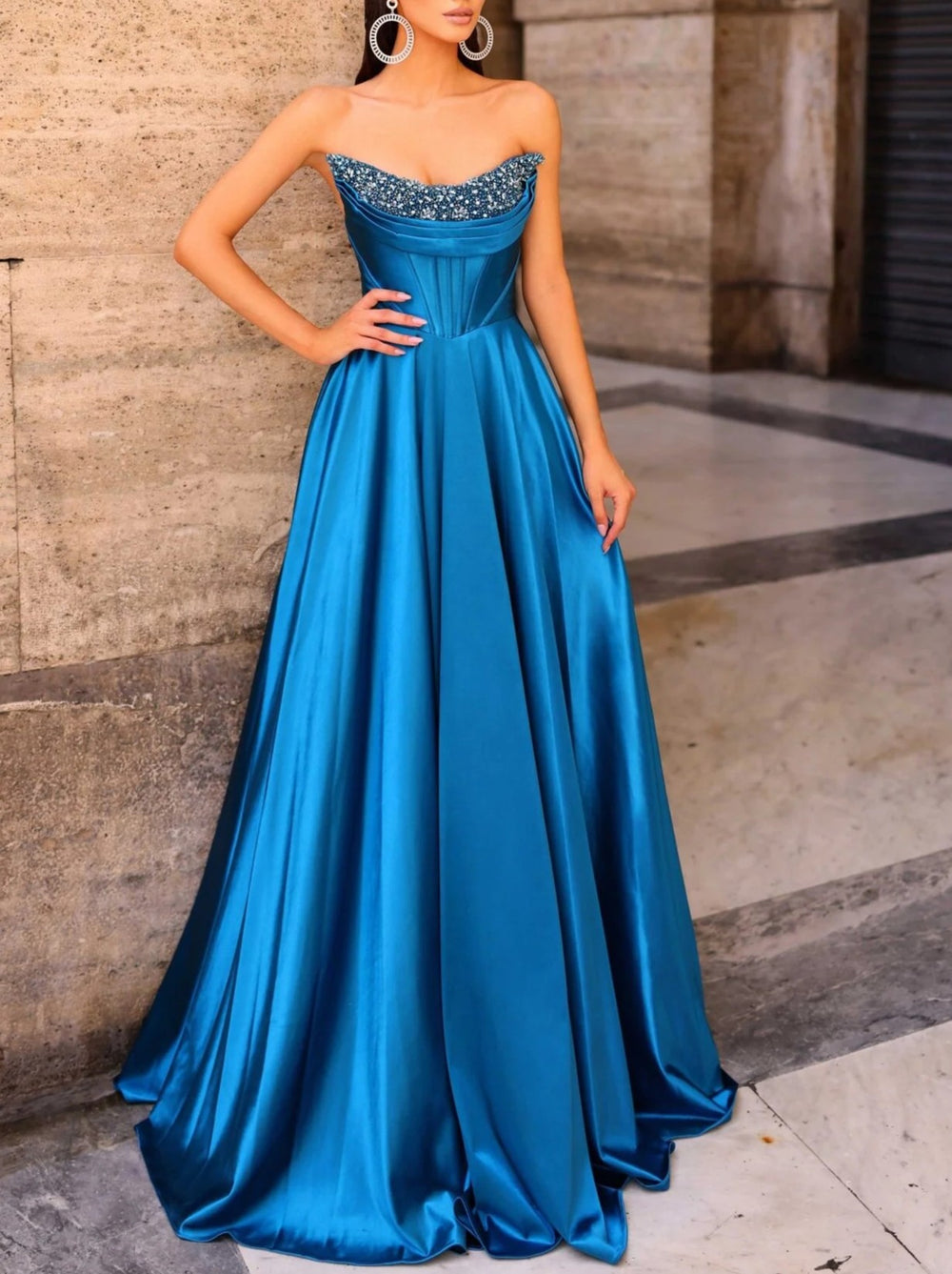 A Line/Princesses Prom Dresses Satin Strapless Floor-Length Formal Corset Dress With Sequins