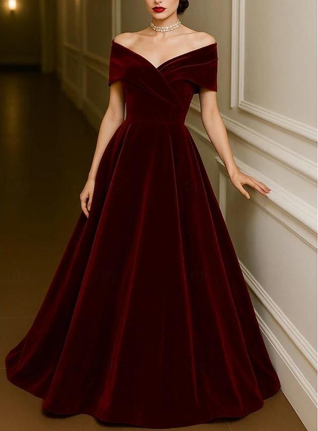 Red Black A-Line Evening Gown Elegant Dress Formal Wedding Floor Length Short Sleeve Off Shoulder Pocket Velvet with Pleats